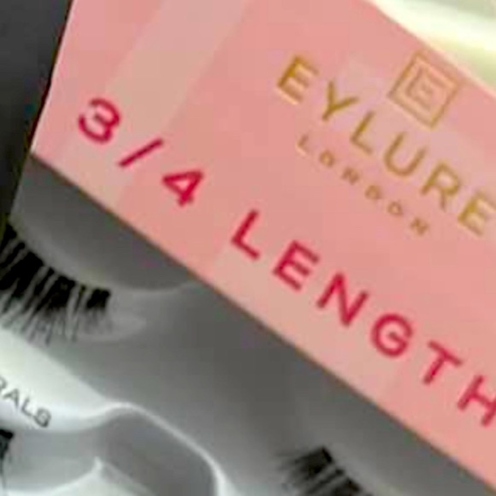 Eylure London lashes natural 4 pairs
